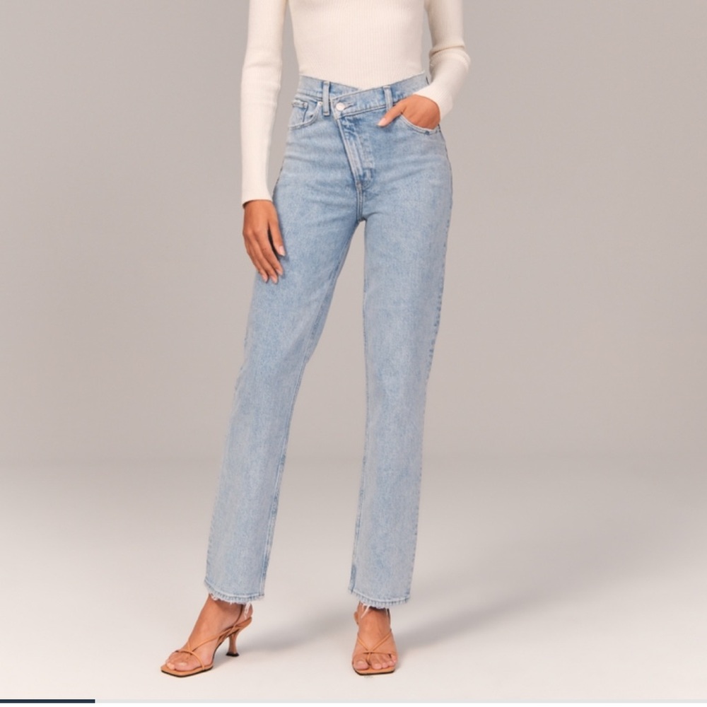 Abercrombie 90s high rise criss cross waistband